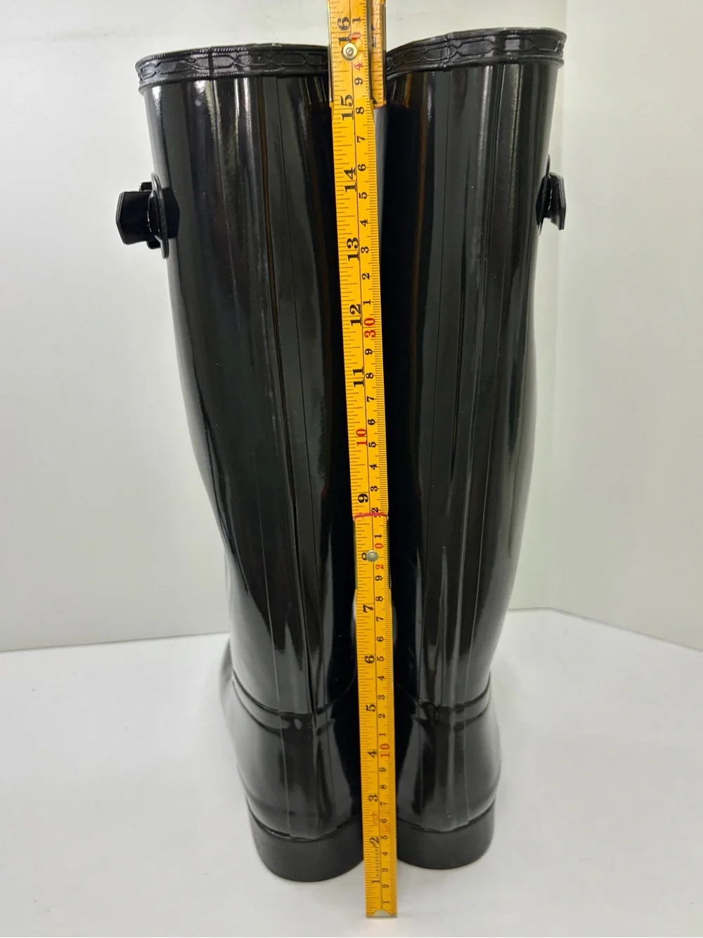 Hunter Women's Original Tall Gloss Rain Boots Black Size 7
